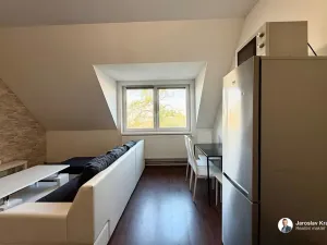 Pronájem bytu 2+kk, Železnice, Tyršova, 42 m2