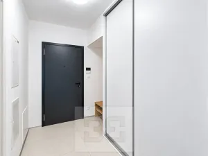 Prodej bytu 1+kk, Praha - Košíře, Starokošířská, 40 m2