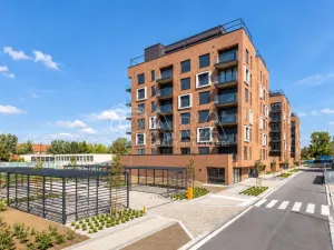Pronájem bytu 1+kk, Praha - Karlín, Švarcova, 36 m2