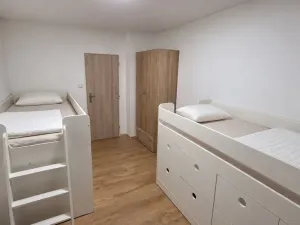 Pronájem pokoje, Praha - Háje, Štichova, 70 m2