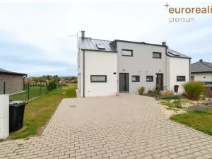 Prodej rodinného domu, Chodová Planá, Kolmá, 100 m2
