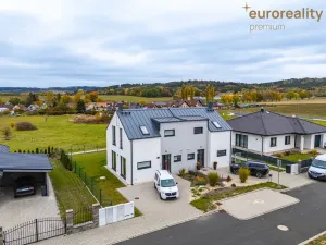 Prodej rodinného domu, Chodová Planá, Kolmá, 100 m2