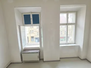 Pronájem kanceláře, Praha - Smíchov, Nádražní, 40 m2
