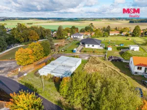 Prodej obchodního prostoru, Bernartice, 290 m2