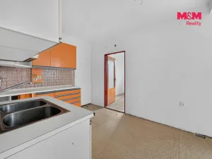Prodej bytu 4+1, Černovice, U Mateřské školy, 82 m2