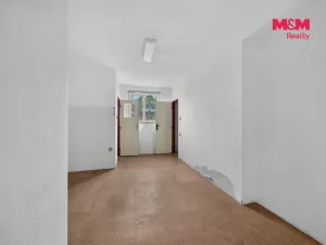 Prodej bytu 4+1, Černovice, U Mateřské školy, 82 m2