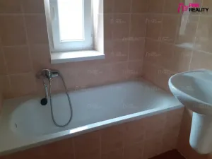 Pronájem bytu 2+kk, Dvůr Králové nad Labem, Roháčova, 50 m2