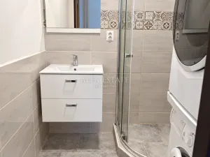 Prodej bytu 2+1, Sokolov, Mánesova, 63 m2