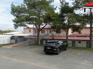 Prodej výrobních prostor, Borotice, 1821 m2