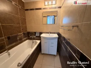 Prodej bytu 3+1, Ústí nad Labem - Neštěmice, Na Výšině, 79 m2
