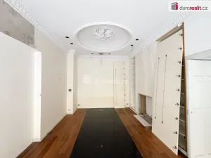 Pronájem obchodního prostoru, Praha - Nové Město, V jámě, 60 m2