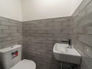 Pronájem obchodního prostoru, Praha - Žižkov, Ježkova, 64 m2