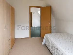 Pronájem bytu 3+1, Praha, Ruská, 109 m2