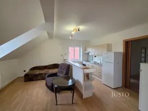Pronájem bytu 2+kk, Liberec - Liberec XXX-Vratislavice nad Nisou, Tyršův vrch, 61 m2