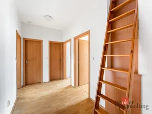 Prodej bytu 3+kk, Beroun - Beroun-Město, Nám. M.Poštové, 63 m2
