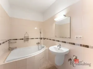 Prodej bytu 3+kk, Beroun - Beroun-Město, Nám. M.Poštové, 63 m2
