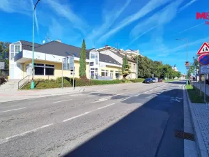 Pronájem obchodního prostoru, Chlumec nad Cidlinou - Chlumec nad Cidlinou IV, Kozelkova, 14 m2