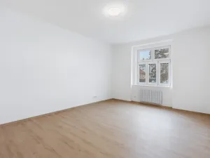 Prodej bytu 2+1, Praha - Libeň, Na stráži, 48 m2