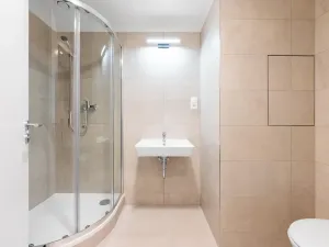 Pronájem bytu 1+kk, Praha - Hloubětín, Poděbradská, 32 m2