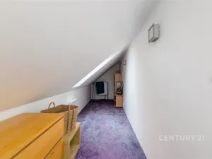 Pronájem atypického bytu, Praha - Záběhlice, Jabloňová, 50 m2