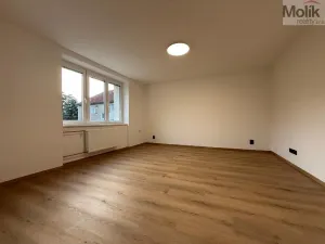 Prodej bytu 3+1, Meziboří, Májová, 51 m2