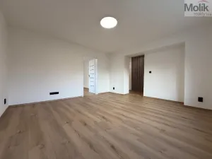 Prodej bytu 3+1, Meziboří, Májová, 51 m2