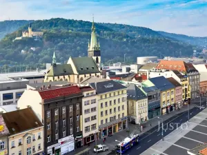Pronájem bytu 2+1, Ústí nad Labem - Ústí nad Labem-centrum, Mírové náměstí, 64 m2