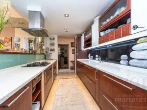 Prodej rodinného domu, Hostivice, U Lindbetonky, 245 m2