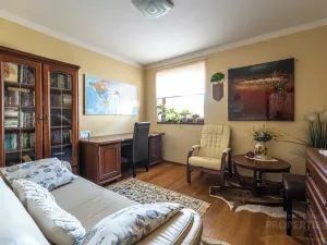 Prodej rodinného domu, Hostivice, U Lindbetonky, 245 m2