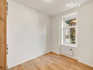 Pronájem bytu 2+kk, Praha - Vysočany, Kolmá, 34 m2