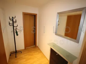 Pronájem bytu 2+kk, Praha - Smíchov, Na Zatlance, 55 m2