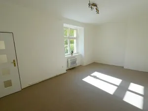 Prodej bytu 1+kk, Praha - Vršovice, Ruská, 35 m2