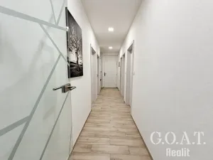 Prodej bytu 3+kk, Vochov, 68 m2