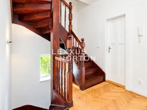 Pronájem rodinného domu, Praha - Střešovice, Západní, 200 m2