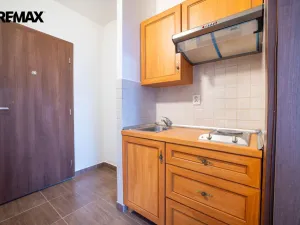 Pronájem bytu 1+kk, Městec Králové, Míru, 20 m2