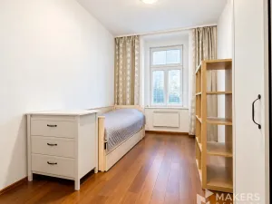 Prodej ubytování, Praha - Smíchov, Plzeňská, 70 m2