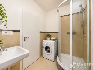 Prodej ubytování, Praha - Smíchov, Plzeňská, 190 m2