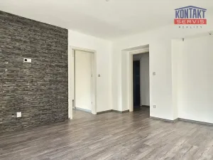 Prodej bytu 2+1, Jindřichův Hradec - Otín, 57 m2