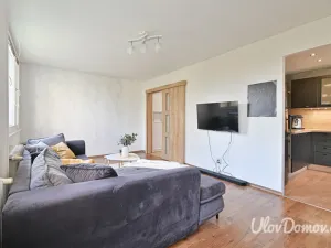 Prodej bytu 2+1, Praha - Kobylisy, Paláskova, 55 m2