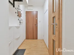 Prodej bytu 2+1, Praha - Kobylisy, Paláskova, 55 m2