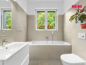 Prodej bytu 4+kk, Křížkový Újezdec - Čenětice, 158 m2