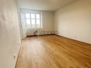 Pronájem bytu 2+kk, Praha, U vysočanského pivovaru, 54 m2