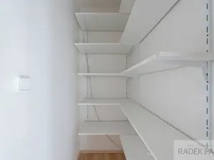 Pronájem bytu 1+1, Praha - Háje, Kosmická, 48 m2