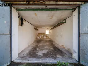 Prodej garáže, Karlovy Vary, 19 m2