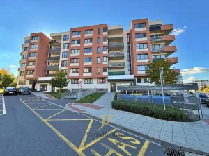 Pronájem bytu 2+kk, Olomouc, Edvarda Beneše, 58 m2