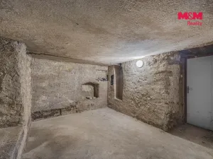 Pronájem výrobních prostor, Hradec Králové - Plotiště nad Labem, Koutníkova, 145 m2