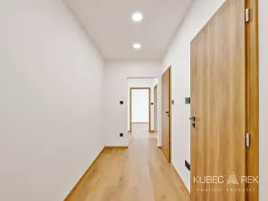 Pronájem bytu 3+1, Tábor, Minská, 67 m2