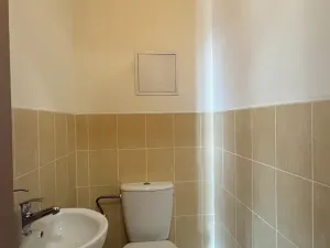 Pronájem bytu 2+kk, Praha - Řeporyje, Wiesenthalova, 84 m2