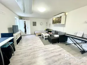 Pronájem bytu 1+kk, Ivančice, Na Brněnce, 28 m2