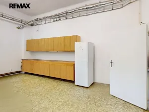 Prodej kanceláře, Hlinsko, Wilsonova, 2147 m2